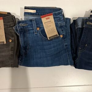 NWT - Levi's Women's Dark Blue Boyfriend Jeans - 25x30 (3 pairs)